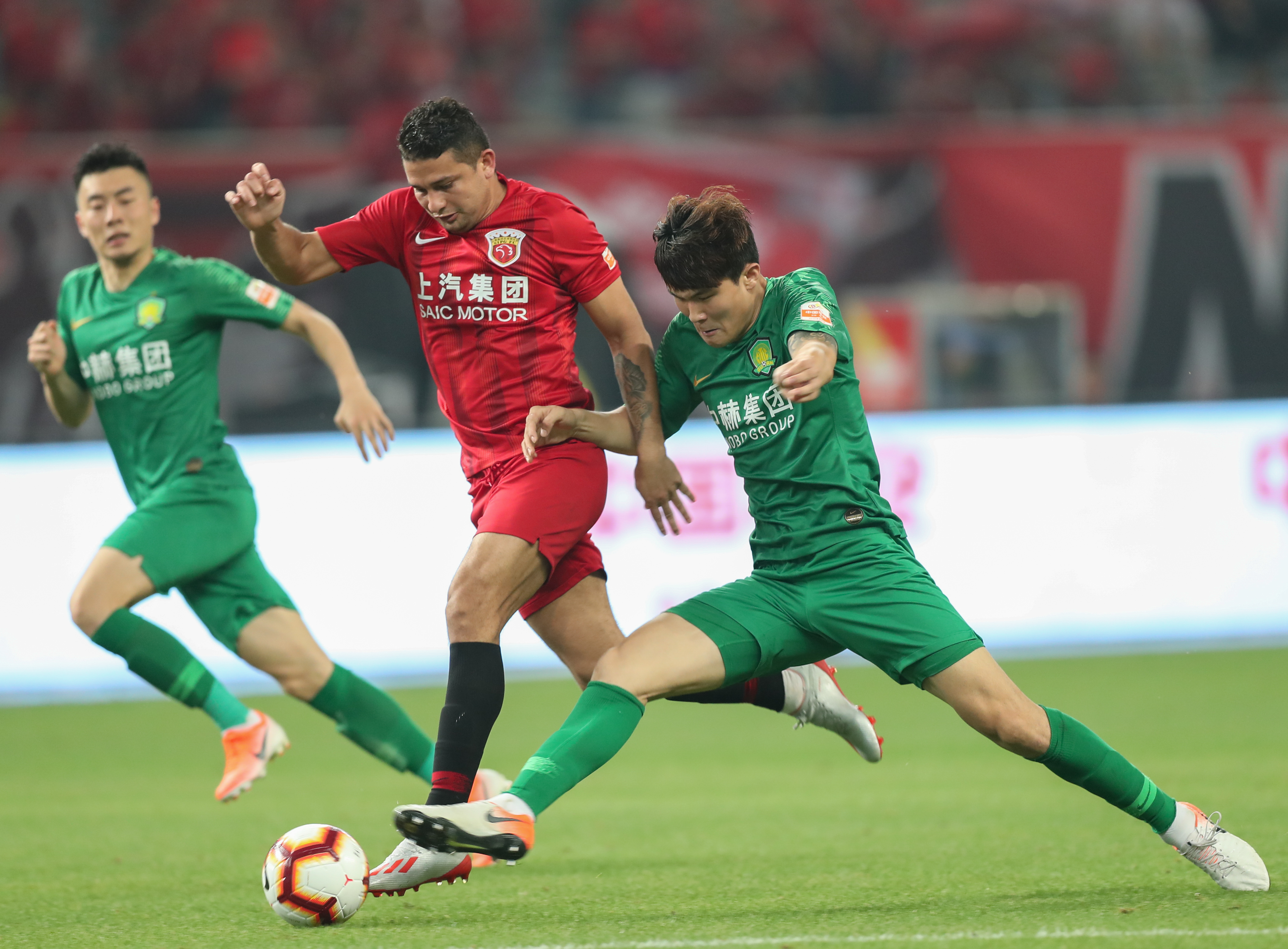 瓦塞尔轰7记三分关键远投救主，35分创个人赛季新高