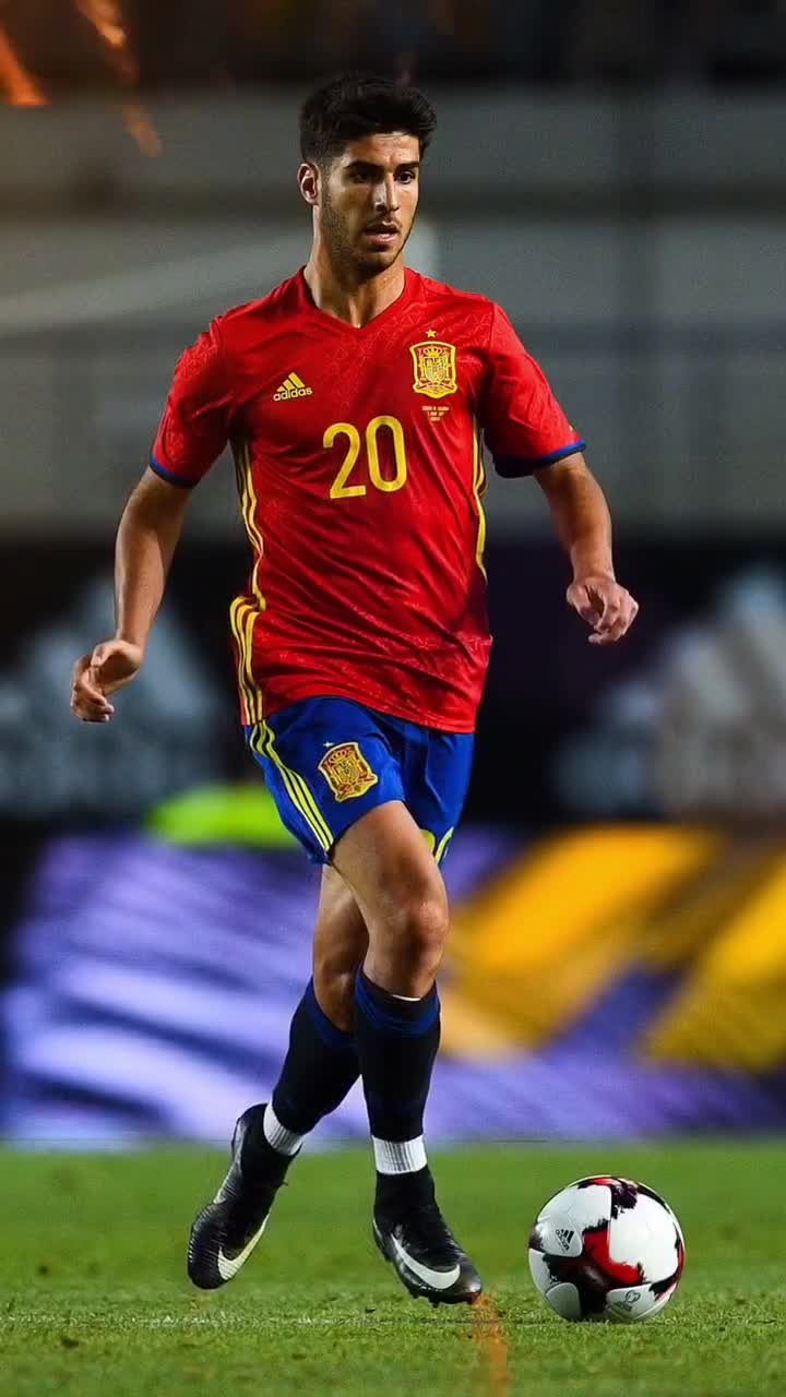 国王杯十六强抽签悬念重重！巴萨皇马将与草根球队上演圣诞大战