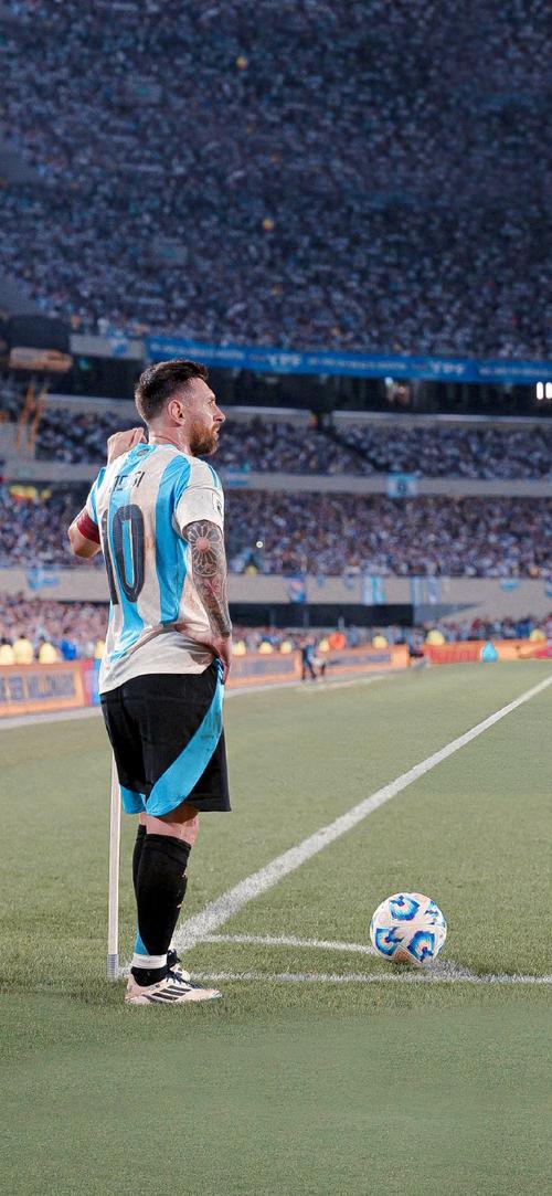 伊尔迪兹：对阵保加利亚我本应该能进2球，很抱歉没能打进